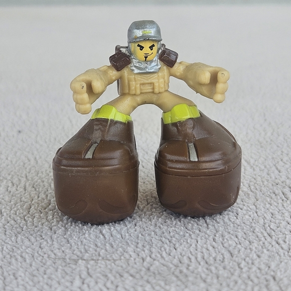 Matchbox Big Boots Action Figures Set of 3 Cowboy Standing Weighted - Picture 6 of 8